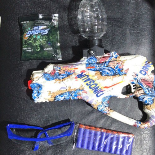 M14 blaster de  hidrogel